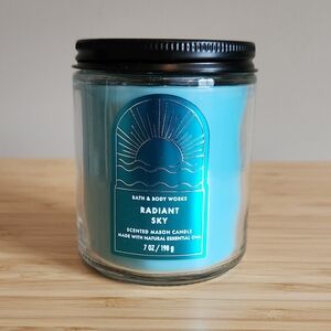 Radiant Sky Single wick Bath & Body Works